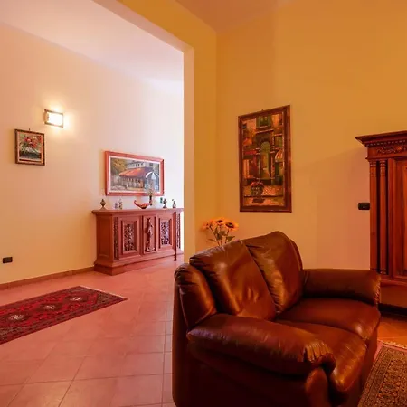 Cairoli Exclusive 3*