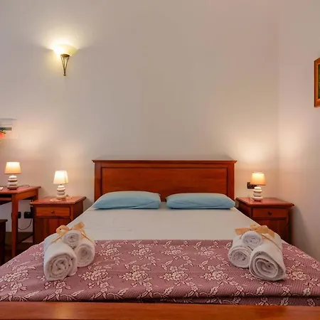 Cairoli Exclusive Bed & Breakfast San Pietro Vernotico