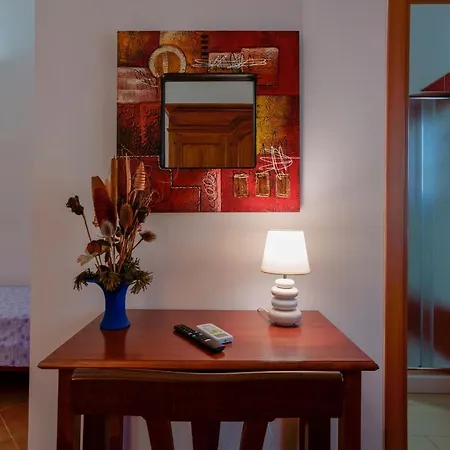 Cairoli Exclusive Bed & Breakfast 3*