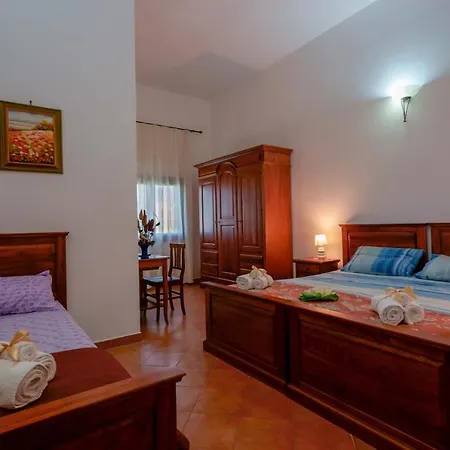 Cairoli Exclusive 3*